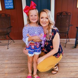 Meet your Posher, Angela